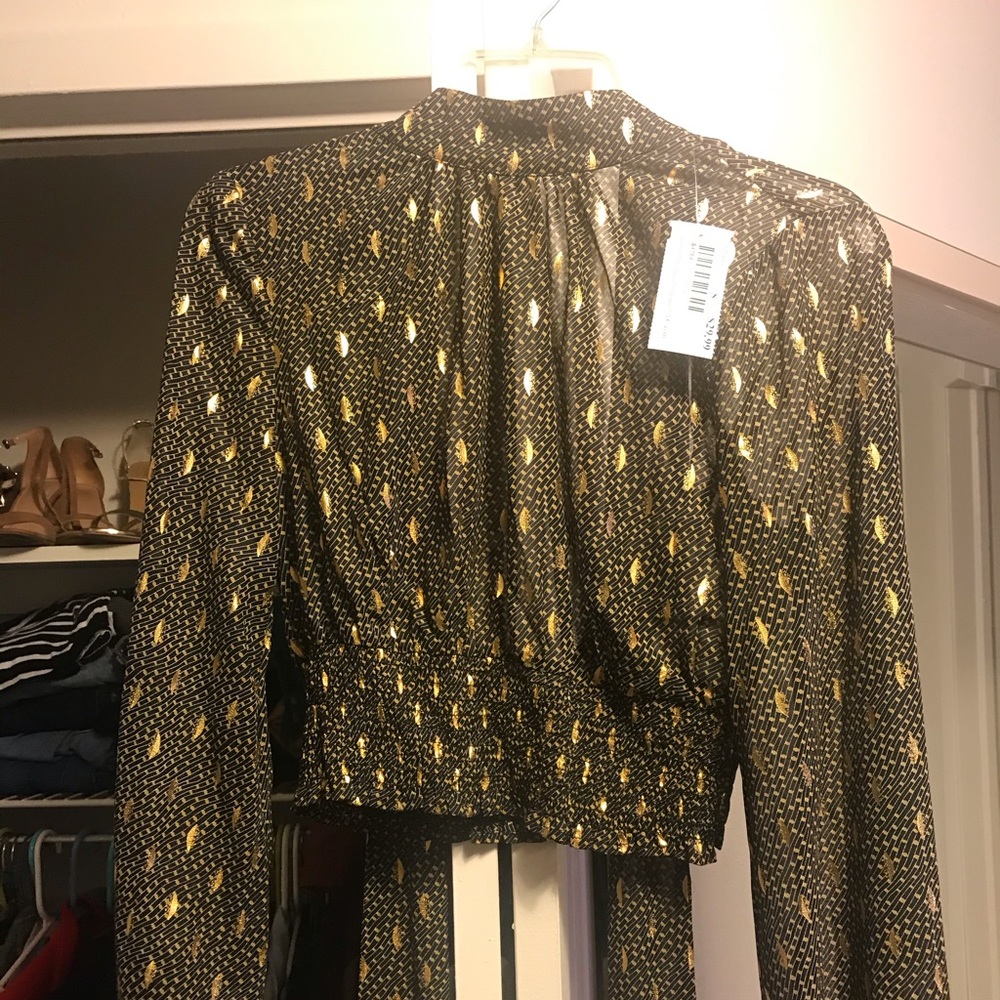 Sexy open back semi-crop top